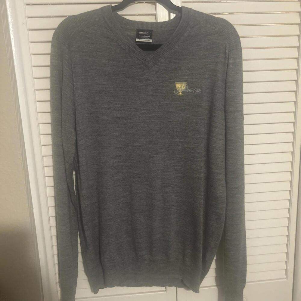 Nike Golf Sweater Mens Gray V Neck Merino Wool Presidents Cup Tour Performance